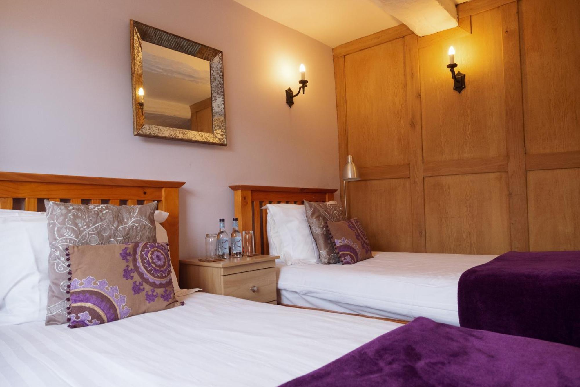 Kings Arms Hotel Abergavenny Eksteriør billede